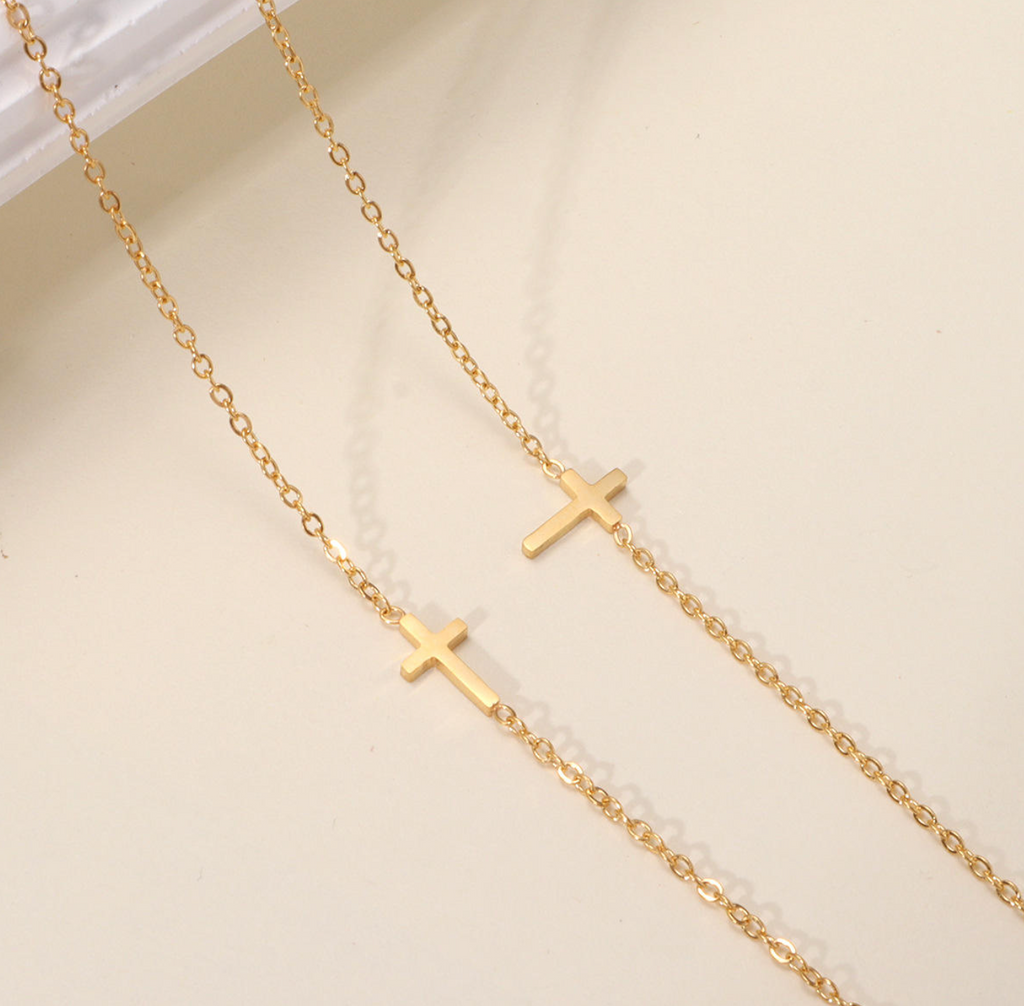 Amelia Dainty 18K Gold-Plated Tiny Chain Necklace