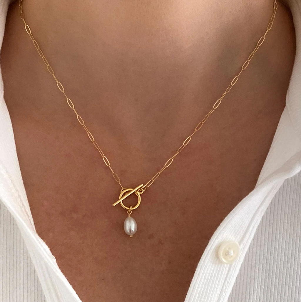 Pearlisse Dainty Freshwater Pearl Minimalist Necklace