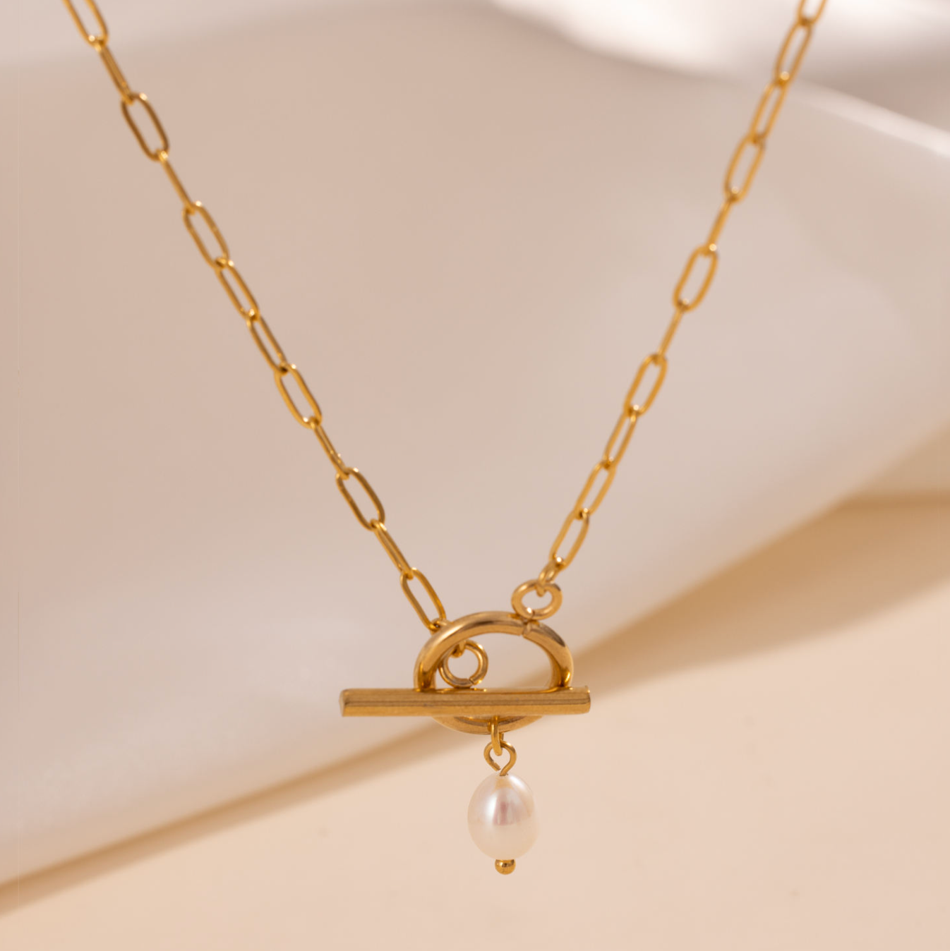 Pearlisse Dainty Freshwater Pearl Minimalist Necklace